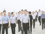 把道路交通建设作为基础 设施建设的首要任务优先发展