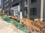延期交房10个月，至今还用临时电……鹿港小镇15号楼，说好的幸福在哪里？