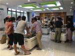 小虎七夕看房团走进建业压轴之作  公园里的家